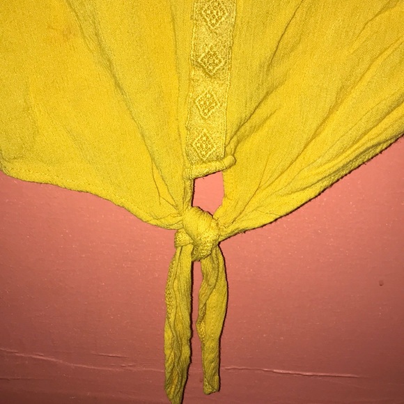 Blouse - Picture 2 of 3